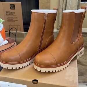 Women's Lug Sole Platform Chelsea Boots Chunky Block Heel Zipper Ankle Booties 7